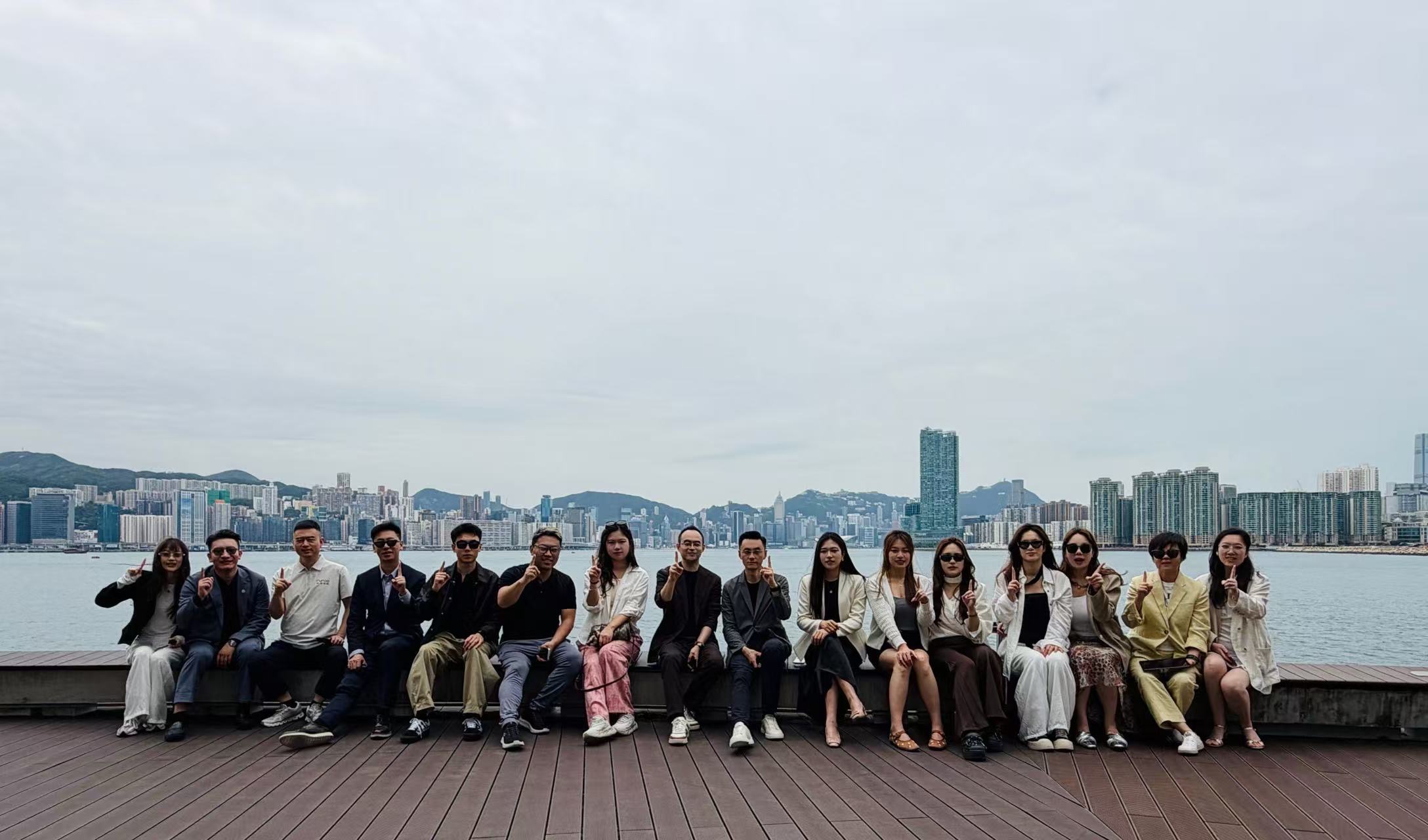 深港研学之行|沪上同仁赴深港实地考察,跨城联动共探高端不动产发展新机遇